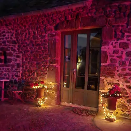 Les Naturelles Holiday home *