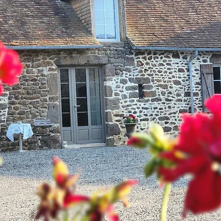 Les Naturelles Holiday home